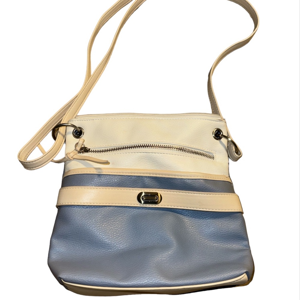 Time and Tru crossbody. EUC